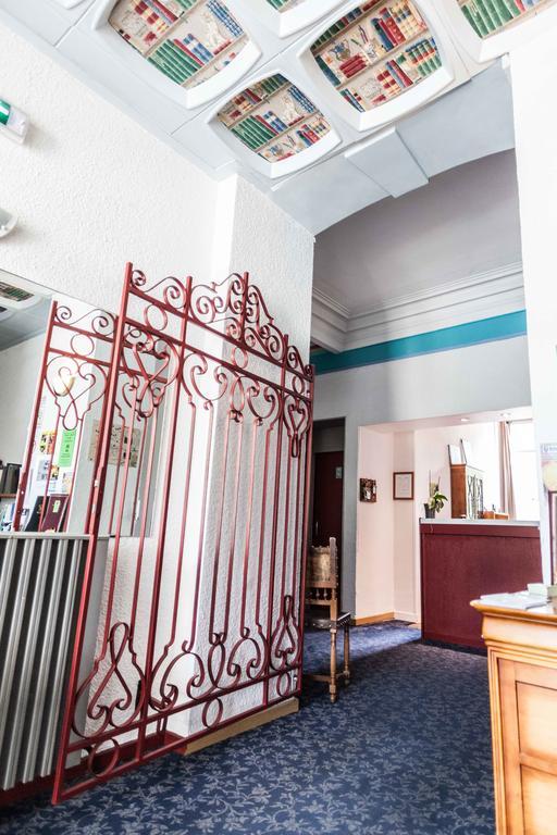 La Grande Eperviere Hotel Barcelonnette Bagian luar foto